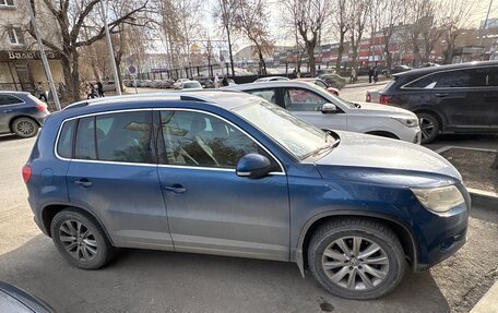 Volkswagen Tiguan I, 2010 год, 1 000 000 рублей, 2 фотография