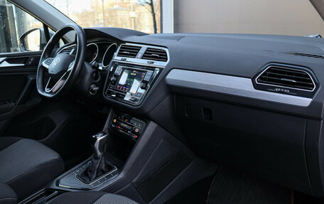 Volkswagen Tiguan II, 2021 год, 2 990 000 рублей, 7 фотография