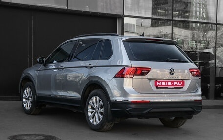 Volkswagen Tiguan II, 2021 год, 2 990 000 рублей, 6 фотография