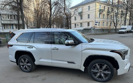 Toyota Sequoia, 2023 год, 13 200 000 рублей, 3 фотография