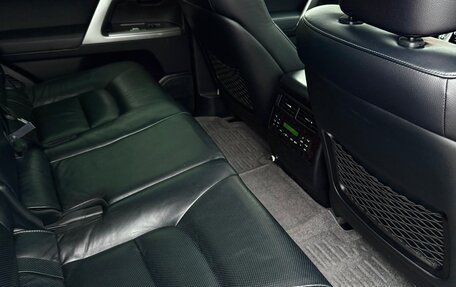 Toyota Land Cruiser 200, 2013 год, 3 750 000 рублей, 21 фотография