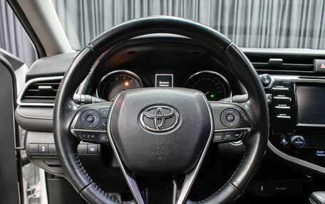 Toyota Camry, 2018 год, 2 698 000 рублей, 17 фотография