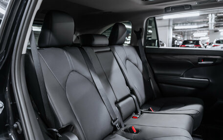 Toyota Highlander, 2026 год, 5 850 000 рублей, 17 фотография