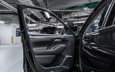 Toyota Highlander, 2026 год, 5 850 000 рублей, 21 фотография