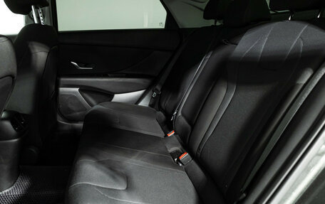 Hyundai Elantra, 2020 год, 1 999 000 рублей, 10 фотография