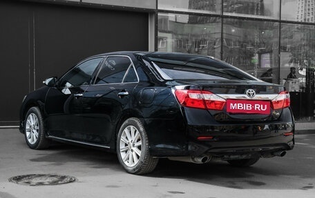 Toyota Camry, 2013 год, 1 675 000 рублей, 6 фотография
