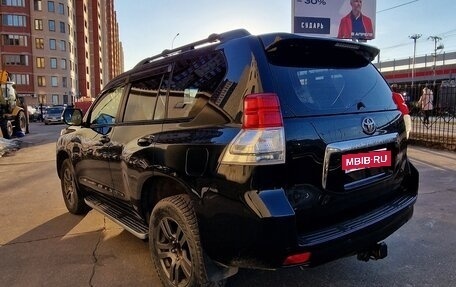 Toyota Land Cruiser Prado 150 рестайлинг 2, 2010 год, 2 600 000 рублей, 3 фотография