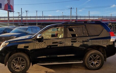 Toyota Land Cruiser Prado 150 рестайлинг 2, 2010 год, 2 600 000 рублей, 2 фотография