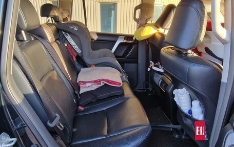 Toyota Land Cruiser Prado 150 рестайлинг 2, 2010 год, 2 600 000 рублей, 15 фотография