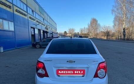 Chevrolet Aveo III, 2012 год, 700 000 рублей, 4 фотография