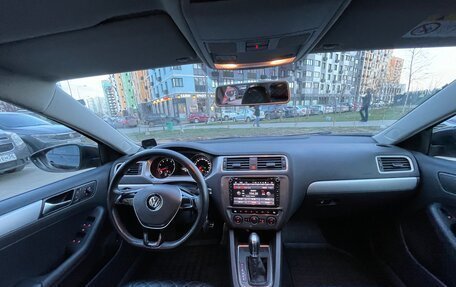 Volkswagen Jetta VI, 2017 год, 1 650 000 рублей, 13 фотография