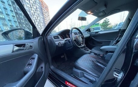 Volkswagen Jetta VI, 2017 год, 1 650 000 рублей, 10 фотография