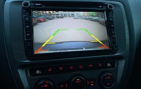 Volkswagen Jetta VI, 2017 год, 1 650 000 рублей, 26 фотография