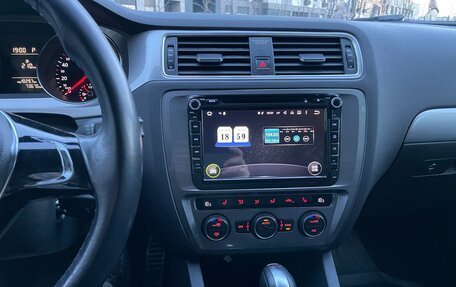 Volkswagen Jetta VI, 2017 год, 1 650 000 рублей, 27 фотография