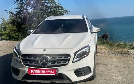 Mercedes-Benz GLA, 2018 год, 3 050 000 рублей, 2 фотография