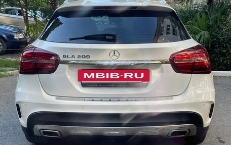 Mercedes-Benz GLA, 2018 год, 3 050 000 рублей, 17 фотография