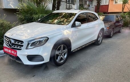 Mercedes-Benz GLA, 2018 год, 3 050 000 рублей, 11 фотография