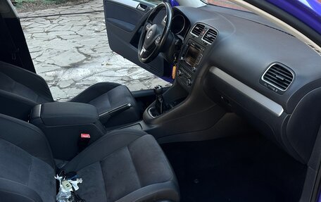 Volkswagen Golf VI, 2010 год, 850 000 рублей, 9 фотография