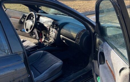 Opel Omega B, 1994 год, 40 000 рублей, 5 фотография