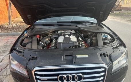 Audi A8, 2013 год, 1 990 000 рублей, 14 фотография