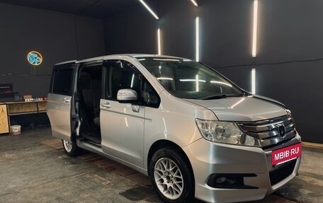 Honda Stepwgn IV, 2012 год, 1 150 000 рублей, 3 фотография