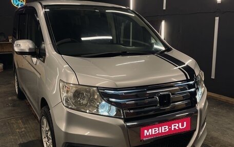 Honda Stepwgn IV, 2012 год, 1 150 000 рублей, 4 фотография