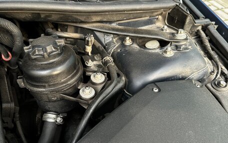 BMW 3 серия, 2006 год, 1 240 000 рублей, 32 фотография