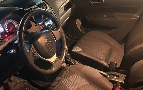 Suzuki Swift IV, 2011 год, 650 000 рублей, 10 фотография