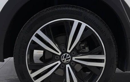 Volkswagen Touran III, 2022 год, 2 009 700 рублей, 17 фотография