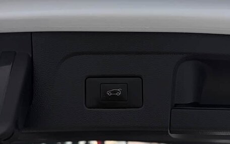 Volkswagen Touran III, 2022 год, 2 009 700 рублей, 15 фотография