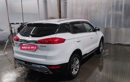 Geely Atlas I, 2018 год, 1 390 000 рублей, 5 фотография
