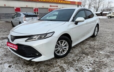 Toyota Camry, 2018 год, 2 149 000 рублей, 2 фотография