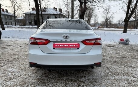 Toyota Camry, 2018 год, 2 149 000 рублей, 5 фотография