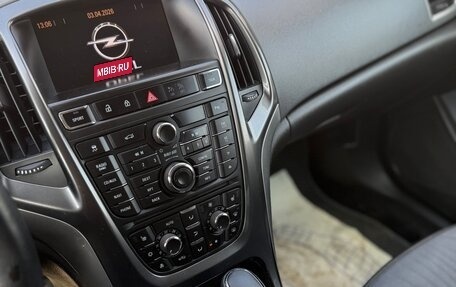 Opel Astra J, 2013 год, 900 000 рублей, 13 фотография