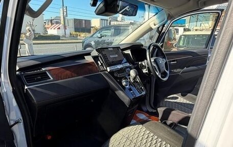 Mitsubishi Delica D:5 I, 2022 год, 2 399 444 рублей, 15 фотография