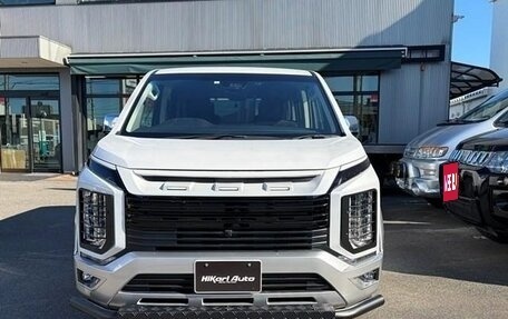 Mitsubishi Delica D:5 I, 2022 год, 2 399 444 рублей, 3 фотография