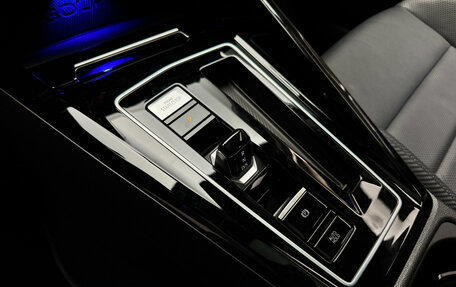 Volkswagen Golf R, 2023 год, 6 700 000 рублей, 18 фотография