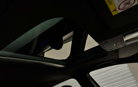 Volkswagen Golf R, 2023 год, 6 700 000 рублей, 27 фотография