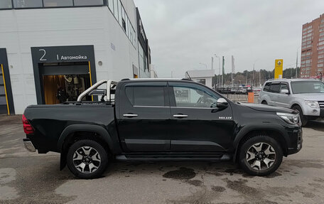 Toyota Hilux VIII, 2018 год, 3 335 000 рублей, 4 фотография