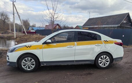 KIA Rio IV, 2018 год, 750 000 рублей, 2 фотография