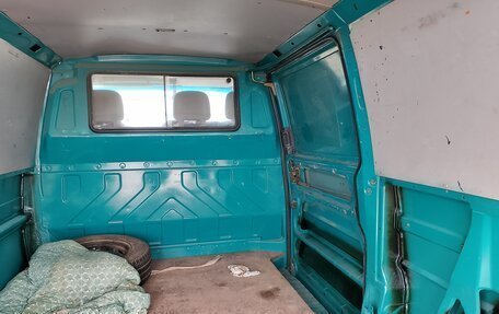 Volkswagen Transporter T4, 1992 год, 750 000 рублей, 2 фотография