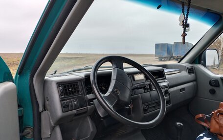 Volkswagen Transporter T4, 1992 год, 750 000 рублей, 6 фотография