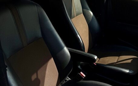 Toyota Sienta II, 2019 год, 1 550 000 рублей, 8 фотография