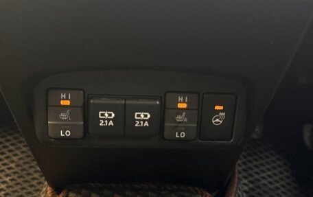 Toyota Sienta II, 2019 год, 1 550 000 рублей, 10 фотография