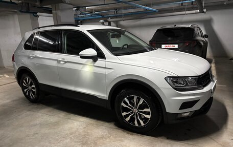 Volkswagen Tiguan II, 2020 год, 2 437 000 рублей, 8 фотография