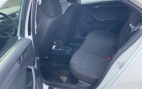 Skoda Rapid I, 2019 год, 1 300 000 рублей, 10 фотография