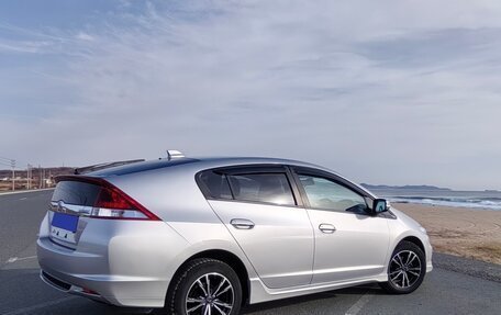 Honda Insight II рестайлинг, 2011 год, 830 000 рублей, 4 фотография