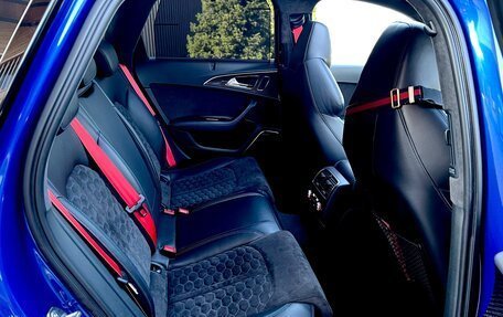 Audi RS 6, 2016 год, 8 900 000 рублей, 32 фотография