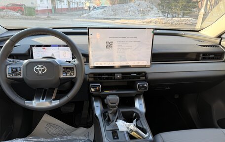 Toyota RAV4, 2026 год, 4 250 000 рублей, 15 фотография