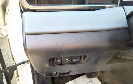 Toyota RAV4, 2026 год, 4 250 000 рублей, 17 фотография